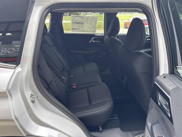 new 2025 Mitsubishi Outlander car, priced at $34,970