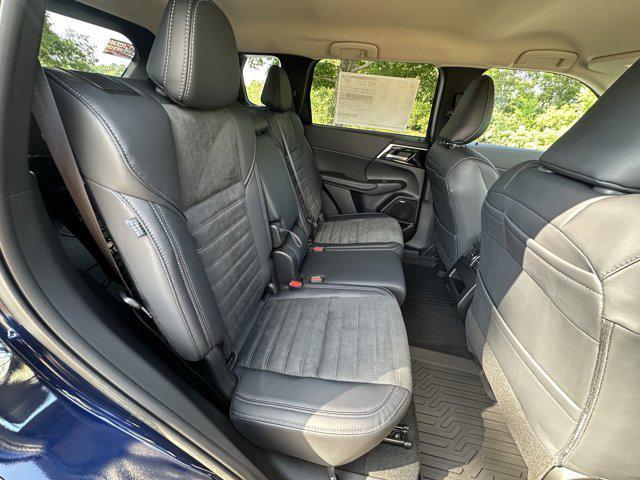 new 2025 Mitsubishi Outlander car, priced at $36,265