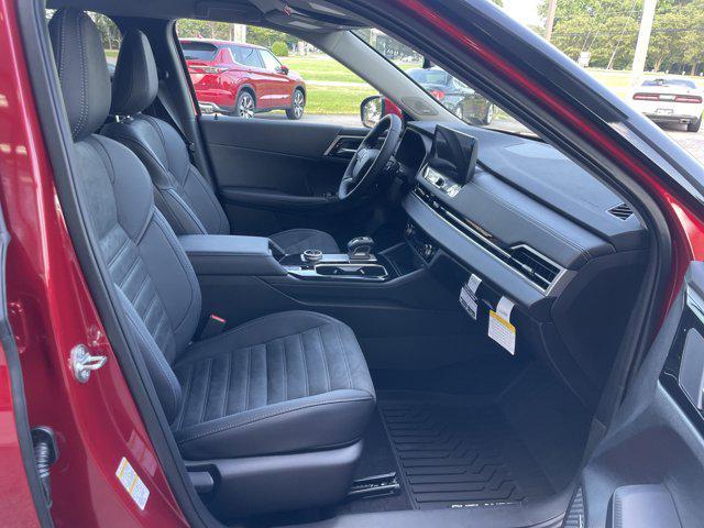 new 2025 Mitsubishi Outlander car, priced at $36,860