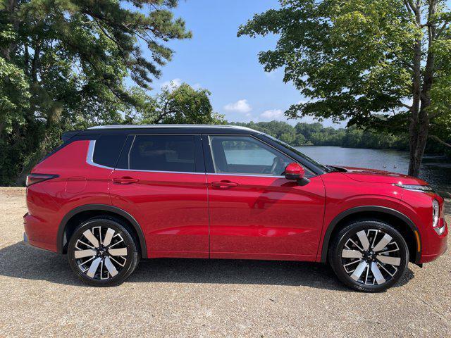 new 2025 Mitsubishi Outlander car, priced at $46,945