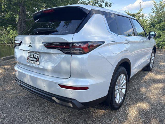 new 2025 Mitsubishi Outlander car, priced at $34,875