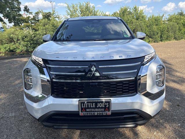 new 2025 Mitsubishi Outlander car, priced at $34,875