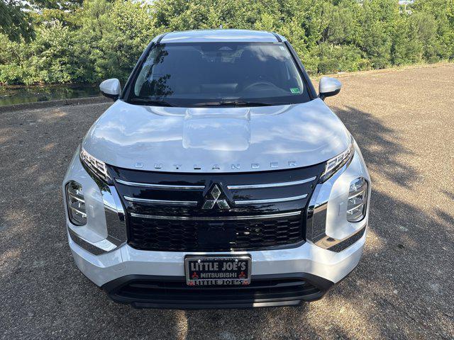 new 2025 Mitsubishi Outlander car, priced at $34,875