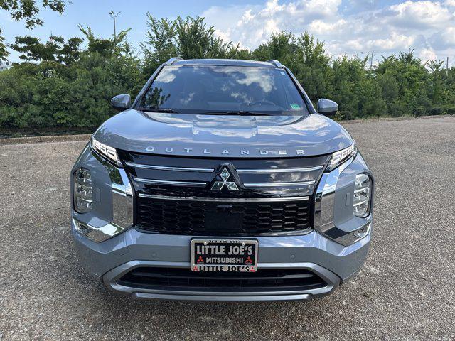 new 2025 Mitsubishi Outlander car, priced at $46,555