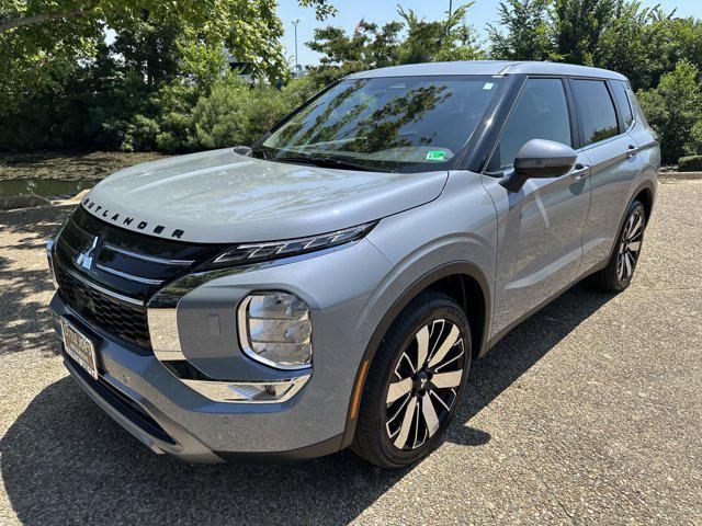 new 2025 Mitsubishi Outlander car, priced at $40,105