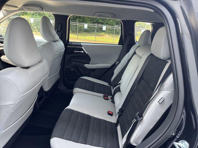 new 2025 Mitsubishi Outlander car, priced at $35,499