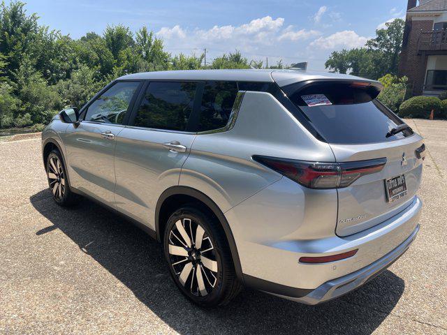 new 2025 Mitsubishi Outlander car, priced at $41,265