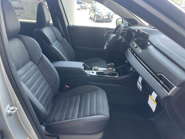 new 2025 Mitsubishi Outlander car, priced at $41,265