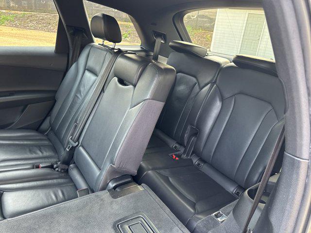 used 2017 Audi Q7 car, priced at $13,555