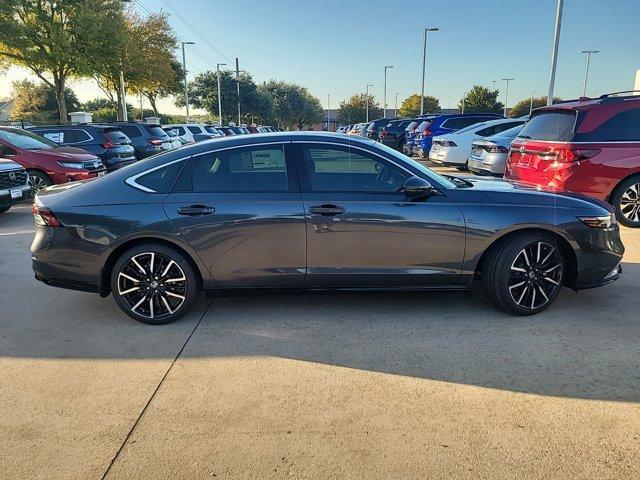 new 2025 Honda Accord Hybrid car