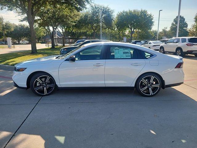 new 2024 Honda Accord Hybrid car