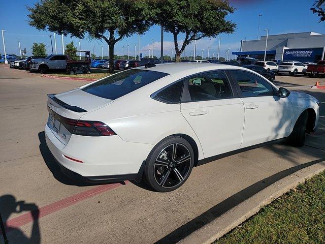 new 2024 Honda Accord Hybrid car