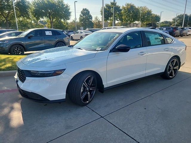 new 2024 Honda Accord Hybrid car