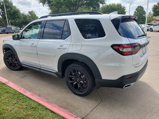 new 2025 Honda Pilot car