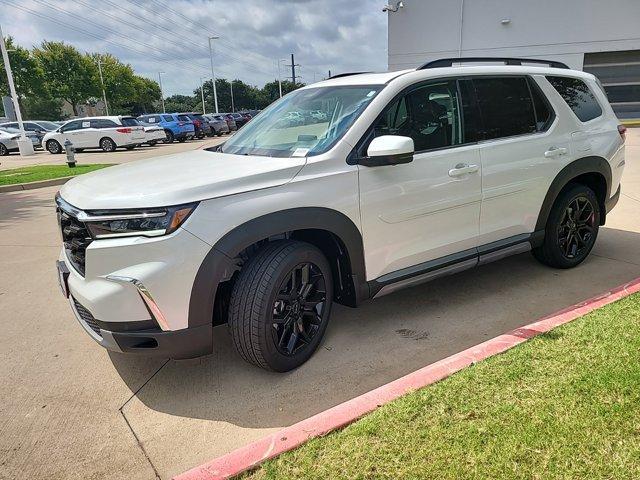 new 2025 Honda Pilot car