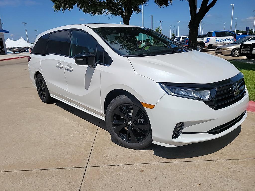 used 2024 Honda Odyssey car, priced at $43,443