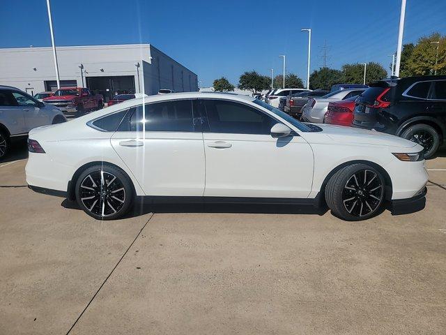 new 2025 Honda Accord Hybrid car