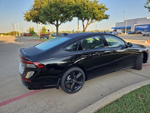 new 2024 Honda Accord Hybrid car