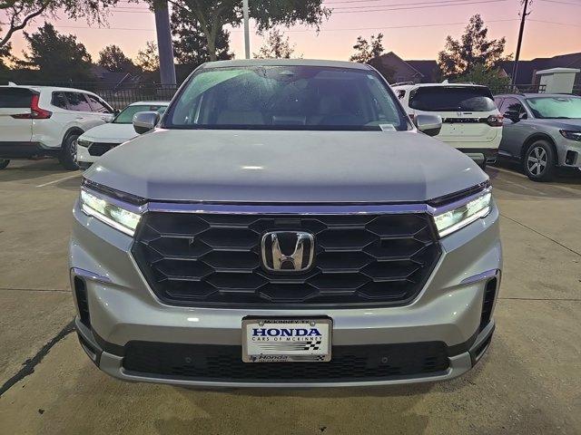 new 2025 Honda Pilot car