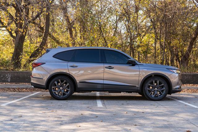 used 2022 Acura MDX car, priced at $42,501