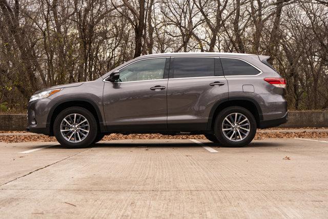 used 2019 Toyota Highlander car, priced at $27,894