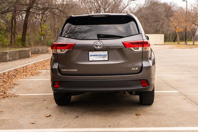 used 2019 Toyota Highlander car, priced at $27,894