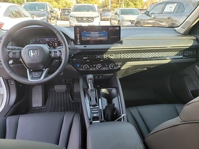 new 2025 Honda Accord Hybrid car