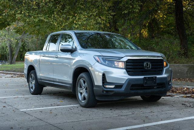 used 2023 Honda Ridgeline car, priced at $34,900