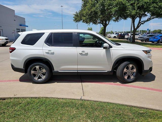 new 2025 Honda Pilot car