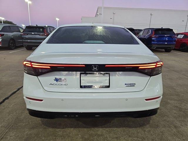 new 2024 Honda Accord Hybrid car