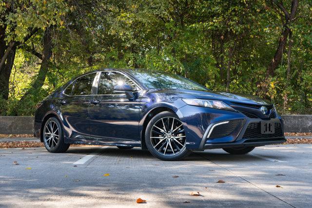 used 2022 Toyota Camry Hybrid car, priced at $28,700