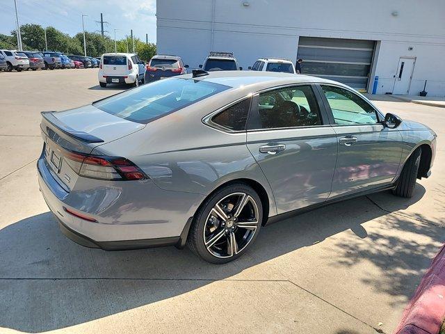 new 2024 Honda Accord Hybrid car