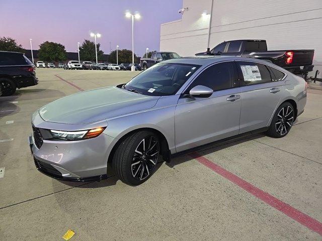 new 2024 Honda Accord Hybrid car