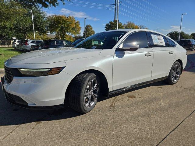 new 2025 Honda Accord Hybrid car