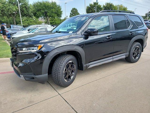 new 2025 Honda Pilot car