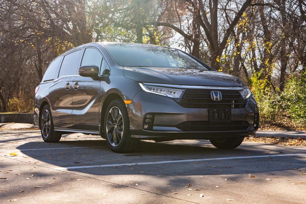 used 2024 Honda Odyssey car, priced at $42,989