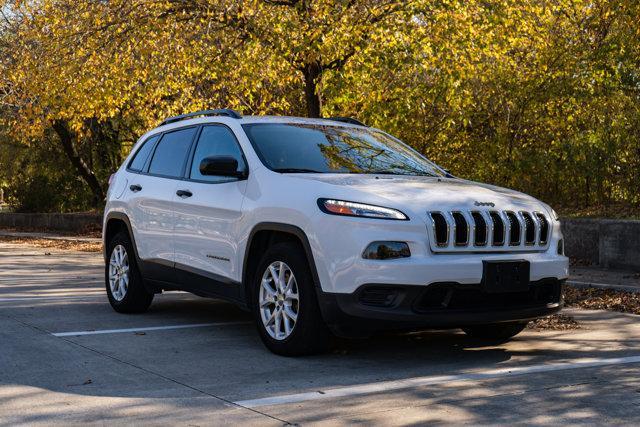 used 2016 Jeep Cherokee car, priced at $12,989