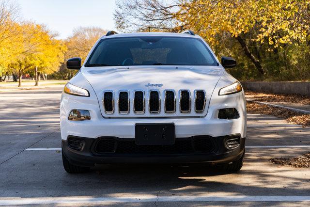 used 2016 Jeep Cherokee car, priced at $12,989