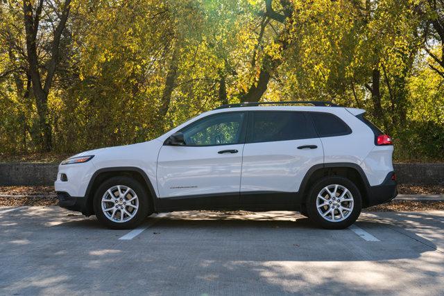 used 2016 Jeep Cherokee car, priced at $12,989