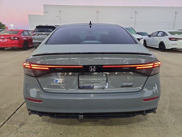 new 2024 Honda Accord Hybrid car