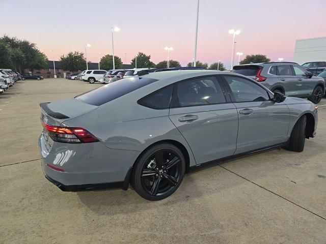 new 2024 Honda Accord Hybrid car