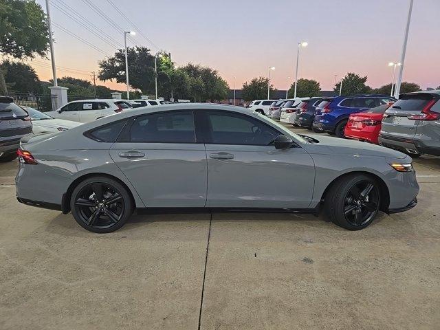 new 2024 Honda Accord Hybrid car