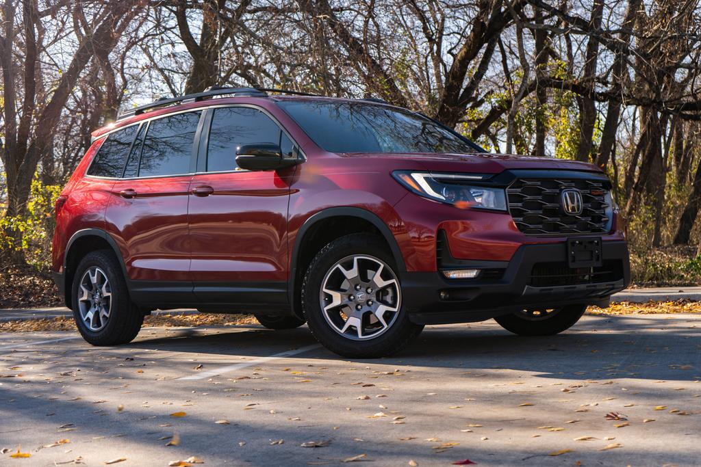 used 2023 Honda Passport car, priced at $36,895