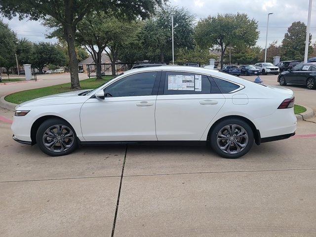 new 2025 Honda Accord Hybrid car