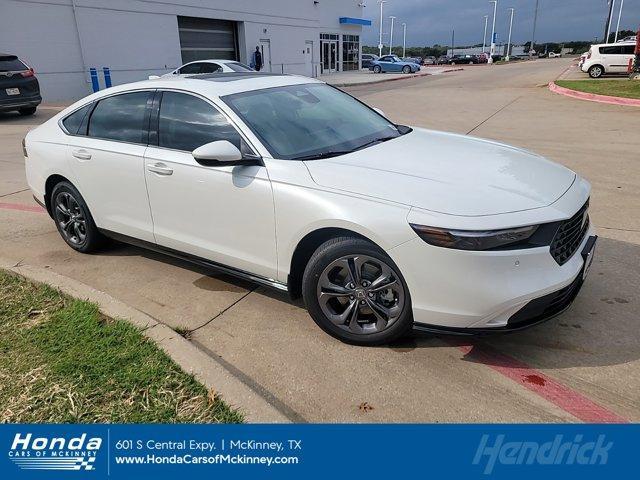 new 2025 Honda Accord Hybrid car