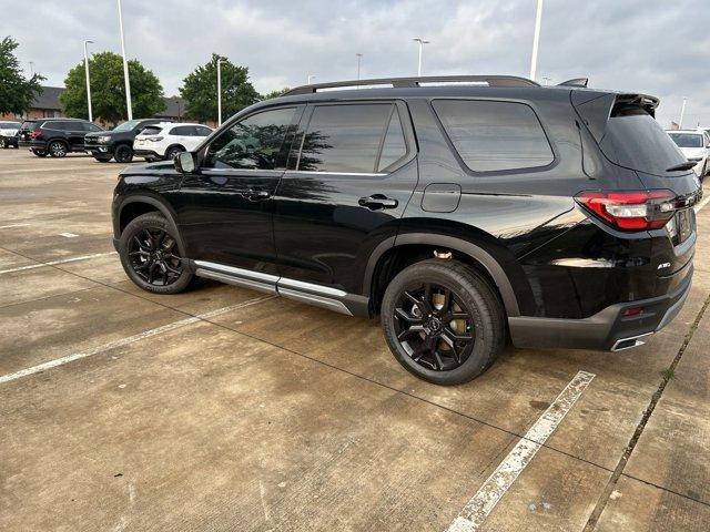 new 2025 Honda Pilot car, priced at $56,575