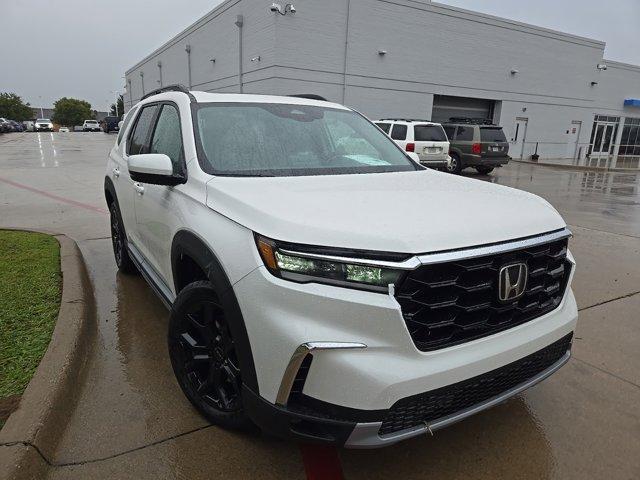 new 2025 Honda Pilot car