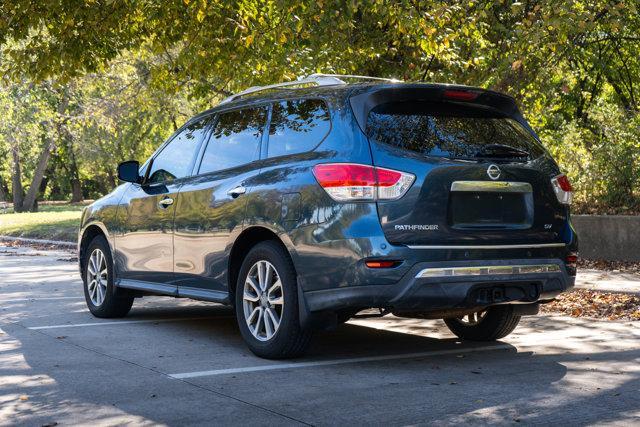 used 2014 Nissan Pathfinder car, priced at $12,890