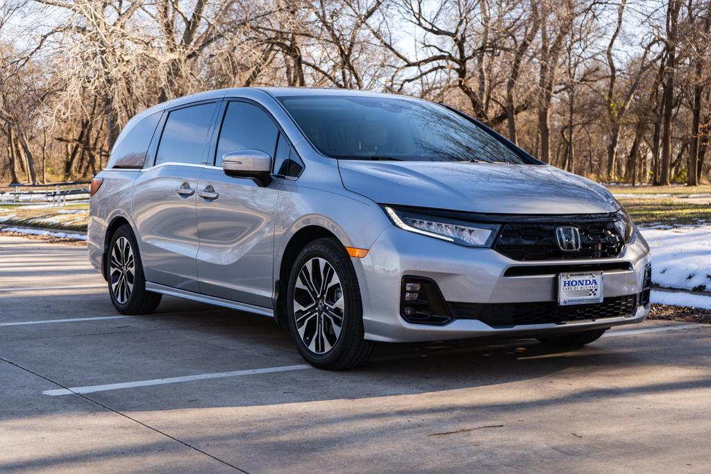 used 2025 Honda Odyssey car, priced at $53,497