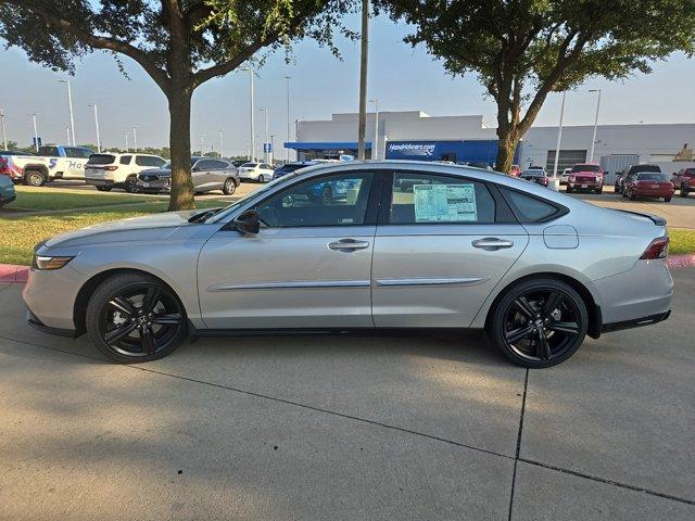 new 2024 Honda Accord Hybrid car